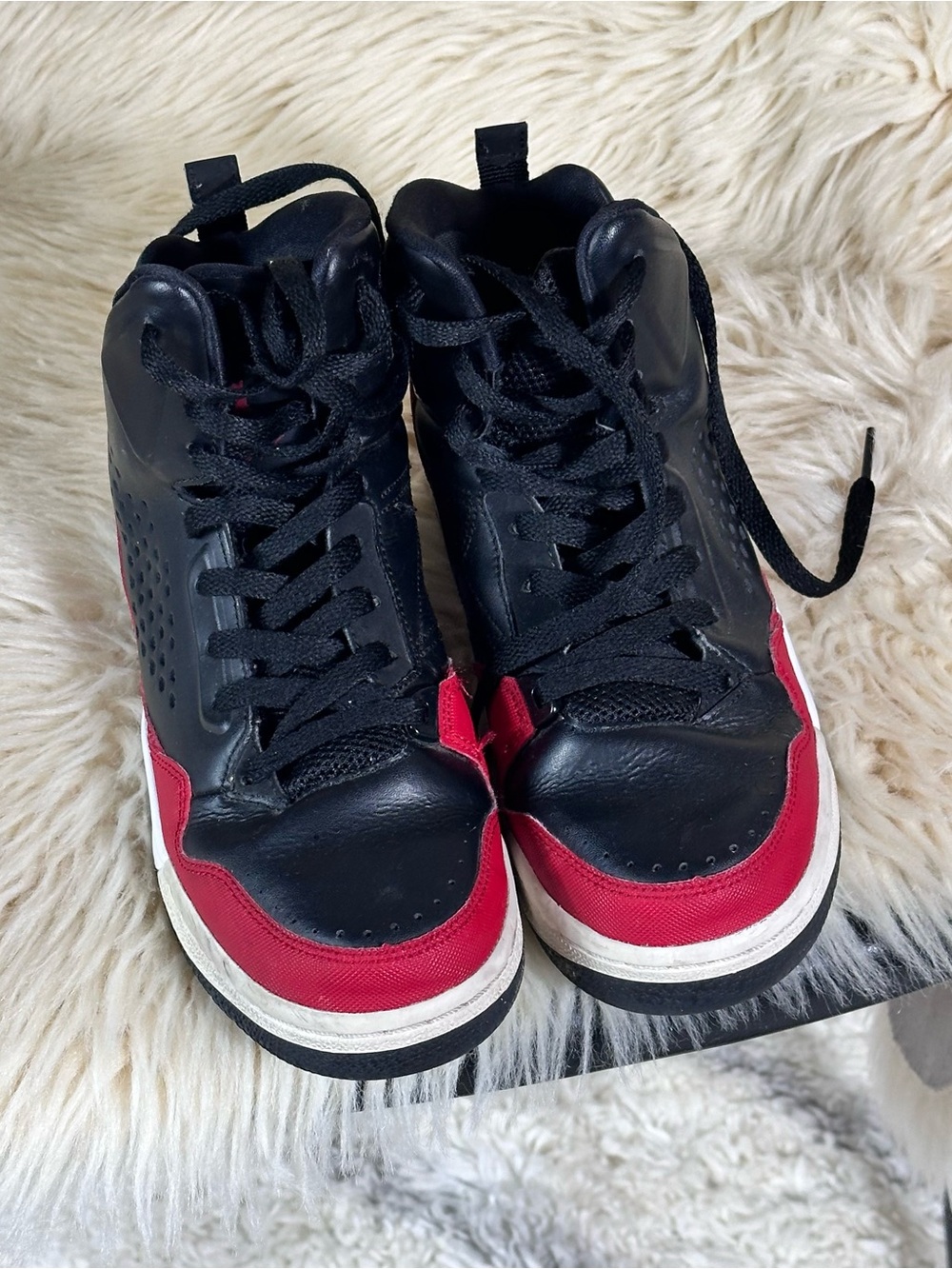 Jordan Kids Black and Red High-Top Sneakers - Picture 2 of 9